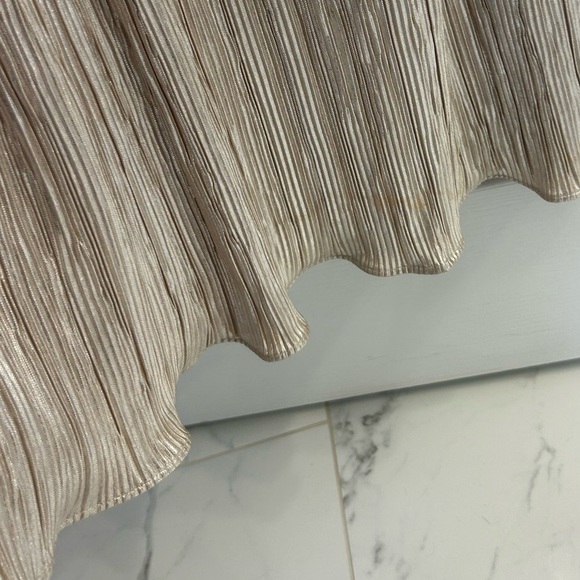 JB Boutique Women's Pleated Metallic Knit Faux Crossover Sleeveless Gown size 6 - Picture 6 of 12